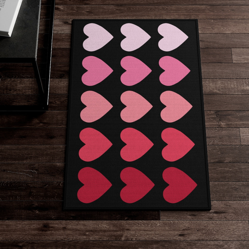 Hearts Entry Rug / Black Pink