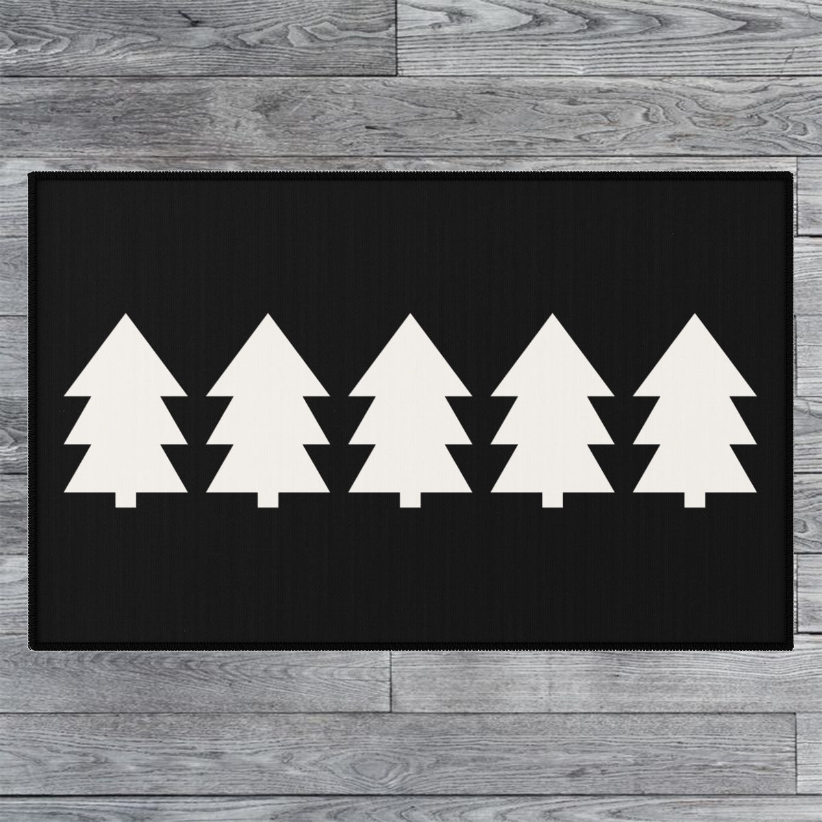Christmas Tree Welcome Rug / Black